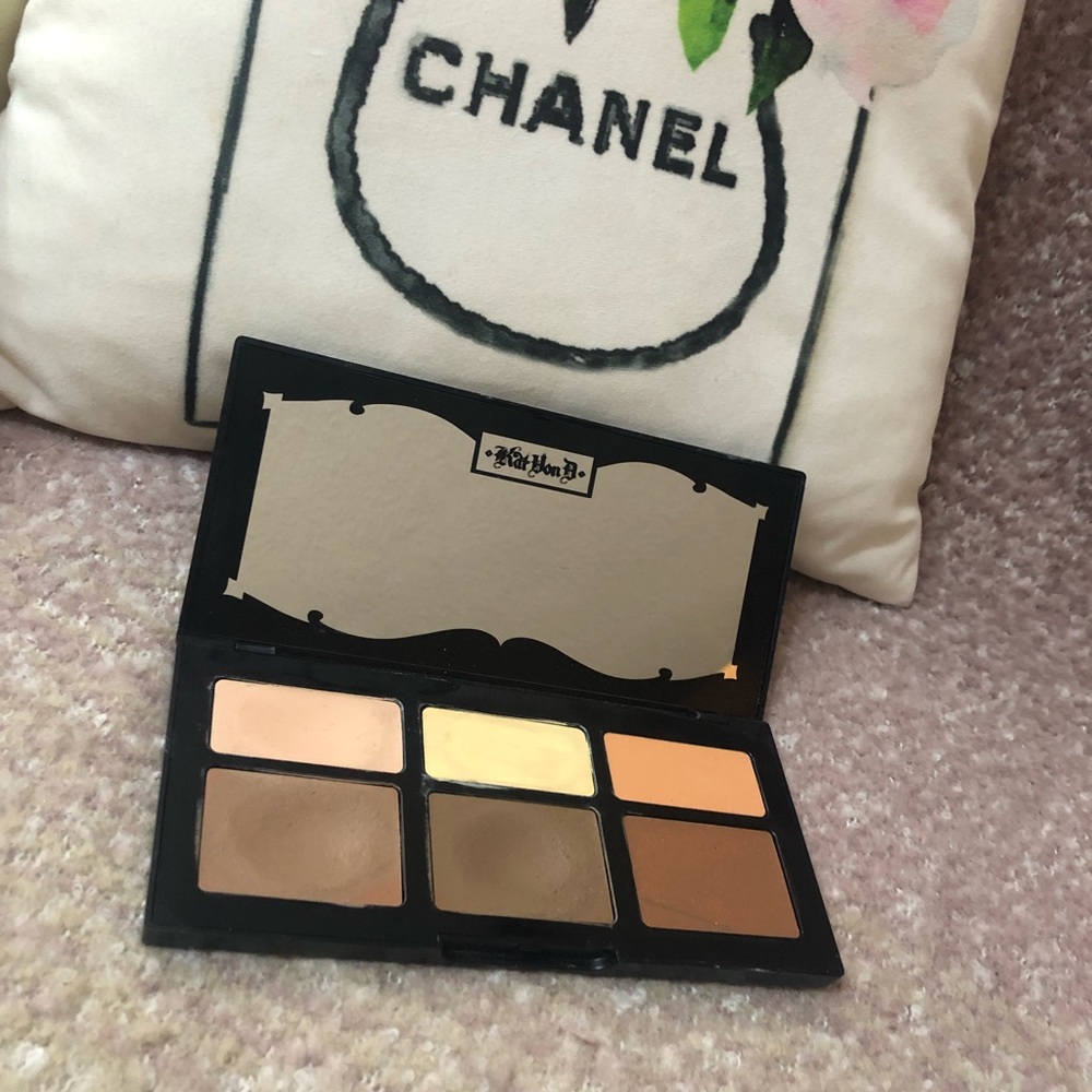 Kat Von D Shade to Light Palette